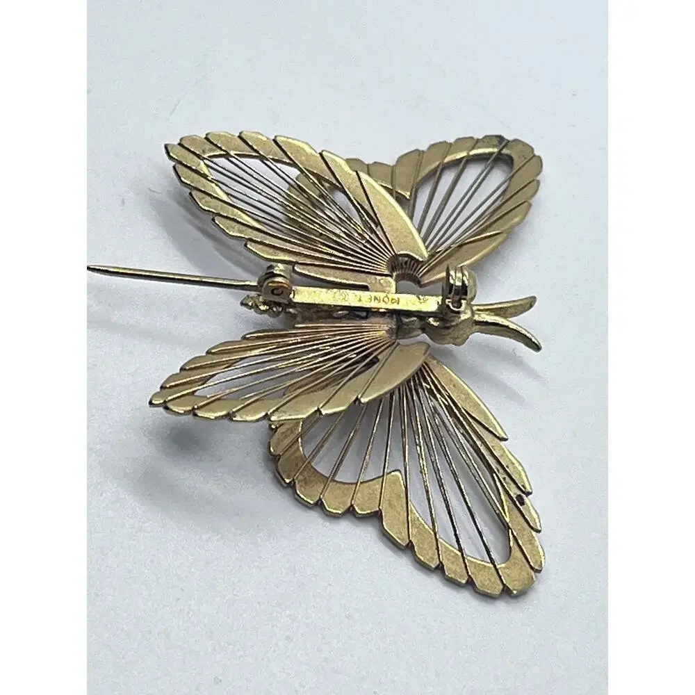 Vintage Monet Gold Tone Open Wire Work Wings Butterfly Pin Brooch